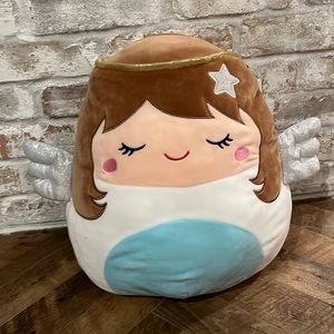 Brown hair, squishmallow angel